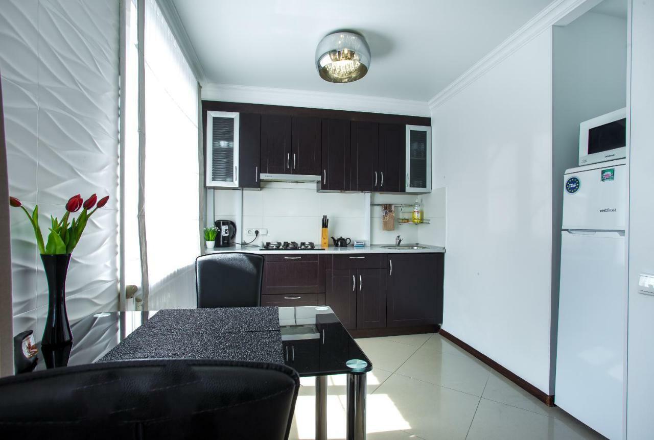 Lotos For You Apartments Mykolajiw Exterior foto